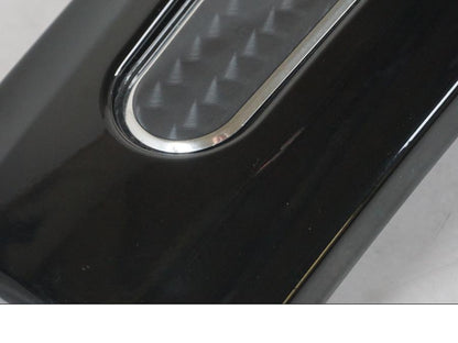 Baksidan på Bensintankkonsoll från en H-D Street Glide Special FLHXS -2018 motorcykel.