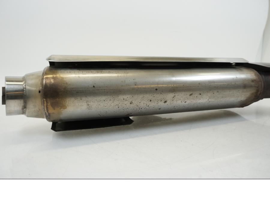 Snett uppifrån på Ljuddämpare från en Honda XL 1000 V -1999 motorcykel.