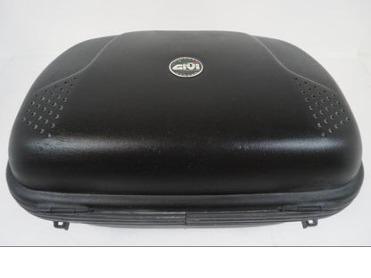 Framsidan på Topbox från en Universal Universal -1990 motorcykel.