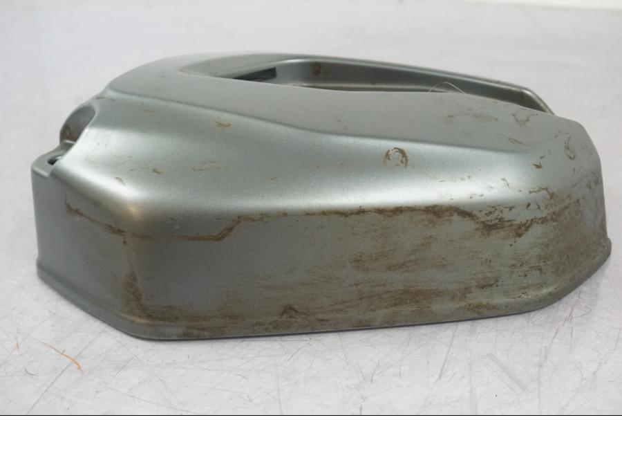 Baksidan på Ventilkåpa från en BMW R 1200 GS -2018 motorcykel.