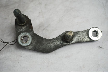 Baksidan på Bromsoksfäste från en Yamaha XTZ 660 -1995 motorcykel.