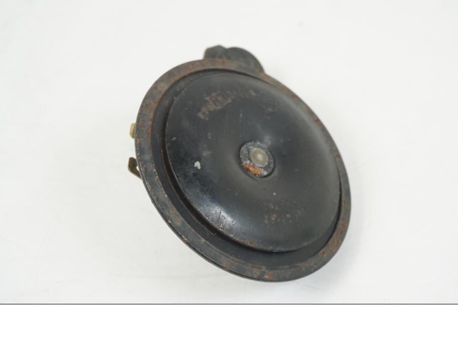 Baksidan på Signalhorn / Tuta från en Honda CBR 125 R -2006 motorcykel.