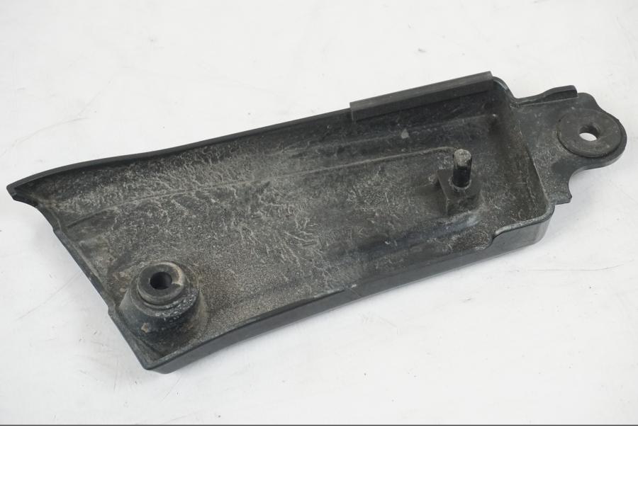 Snett uppifrån på Ramskydd från en Suzuki VZR 1800 -2009 motorcykel.