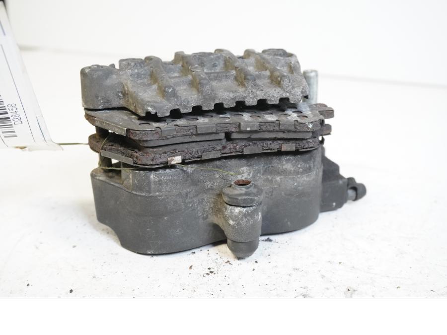 Höger sida på Bromsok från en Honda CBR 1100 XX -1999 motorcykel.