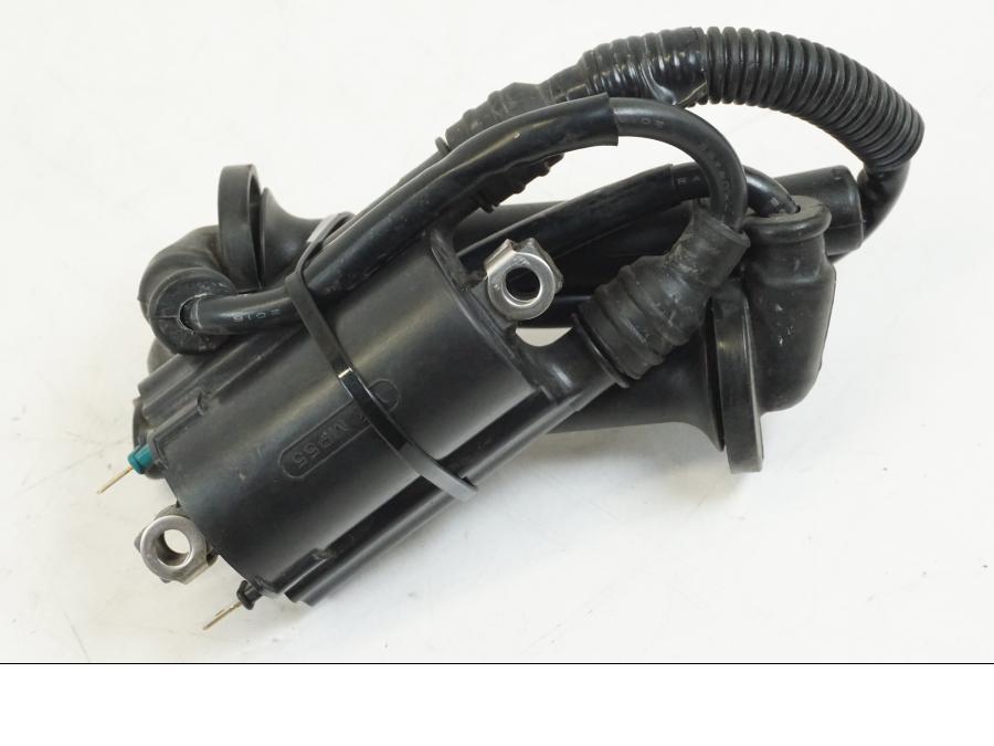 Framsidan på Tändspole från en Honda CB 650 F Hornet -2017 motorcykel.