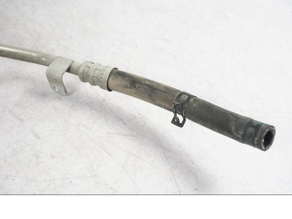 Snett uppifrån på Oljekylrör från en BMW R 1200 GS -2005 motorcykel.