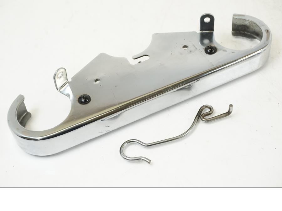 Framsidan på Gaffelkronadekor från en Kawasaki VN 800 -2000 motorcykel.