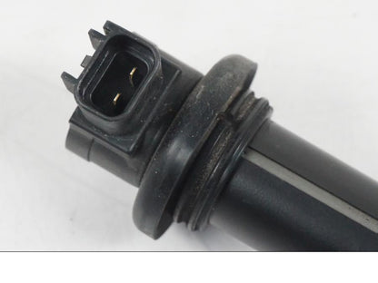 Höger sida på Tändspole från en Yamaha YZF 1000 R1 -2007 motorcykel.