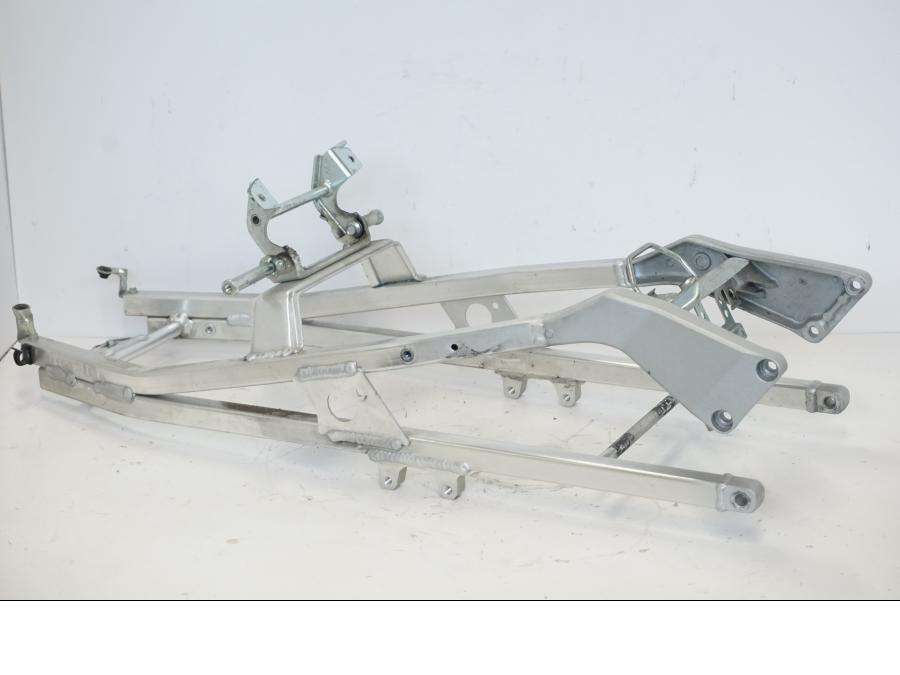 Framsidan på Bakram från en Honda CBR 900 RR -2001 motorcykel.