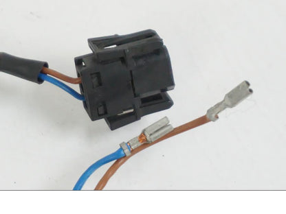 Baksidan på Kablage från en BMW F 650 CS -2002 motorcykel.