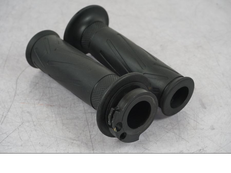 Framsidan på Handtag från en Yamaha MT-09 SP -2018 motorcykel.