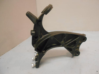 Baksidan på Instrumentfäste från en Kawasaki GTR 1400 -2008 motorcykel.