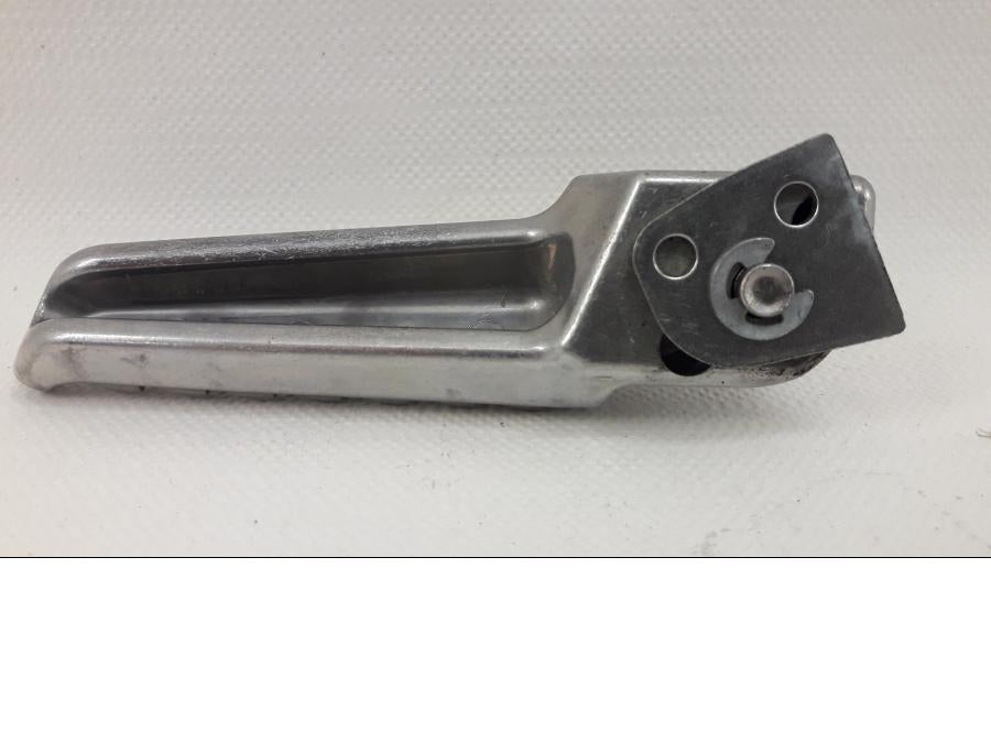 Baksidan på Fotpinne från en Kawasaki Z 900 -2020 motorcykel.