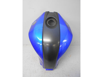 Höger sida på Bensintankskåpa från en Yamaha YZF-R 125 -2009 motorcykel.