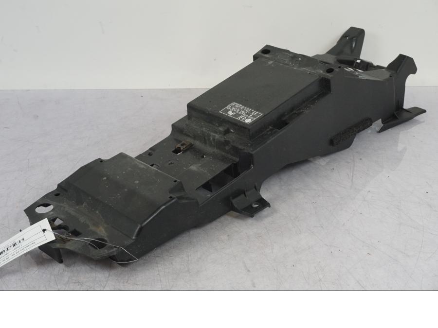 Extrabild3 på Undertail från en Yamaha MT-09 SP -2018 motorcykel.