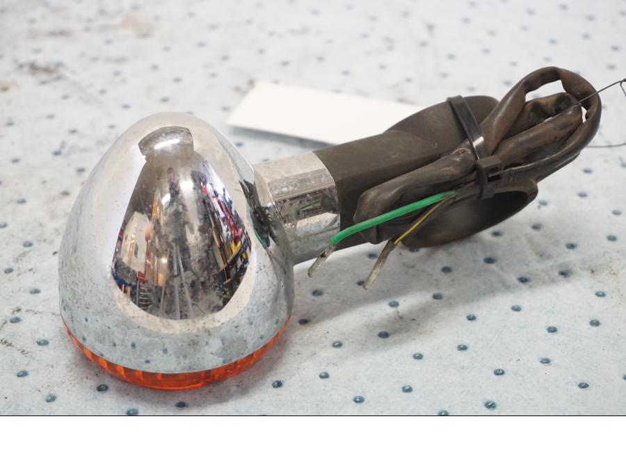 Höger sida på Blinkers från en Kawasaki EN 500 -1999 motorcykel.