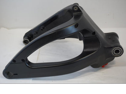 Framsidan på Sving från en Buell XB9S -2003 motorcykel.