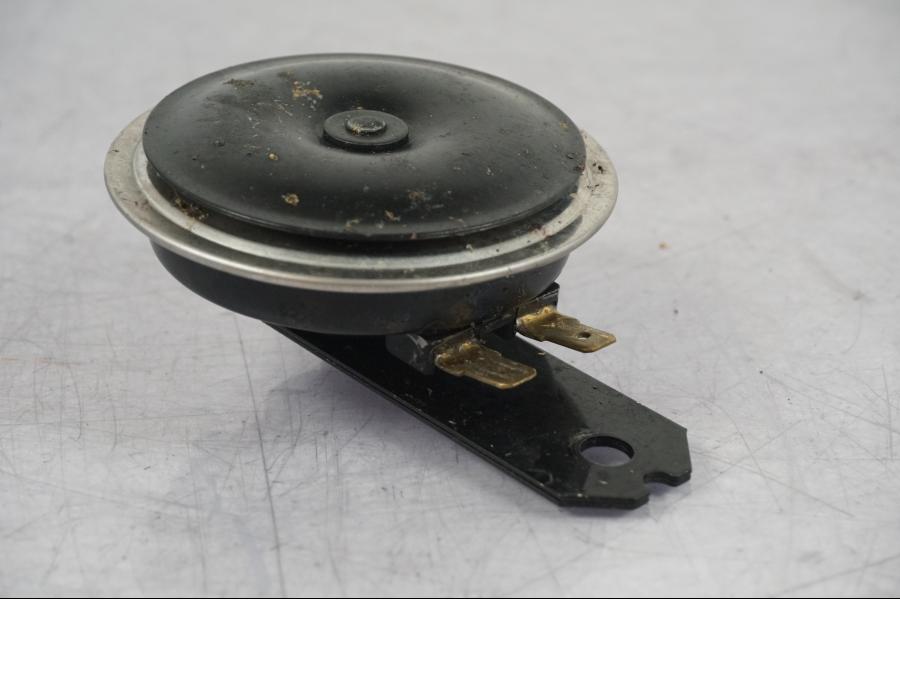 Framsidan på Signalhorn / Tuta från en Yamaha MT-09 SP -2018 motorcykel.