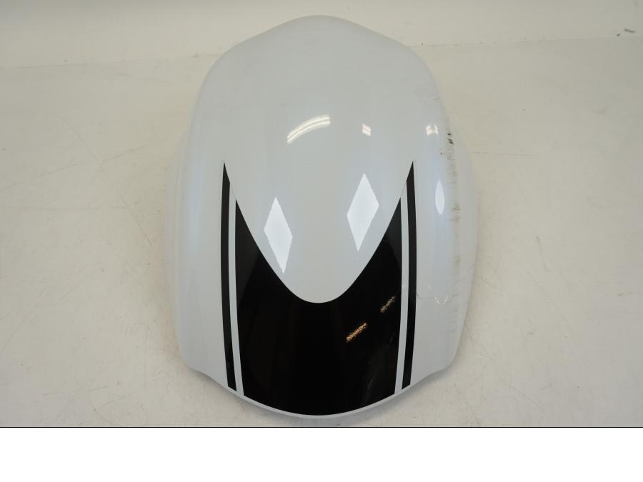 Snett uppifrån på Kuts från en Suzuki GSX 1300 R -2017 motorcykel.