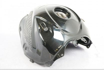 Extrabild1 på Bensintank från en Suzuki GSX-R 1000 -2008 motorcykel.