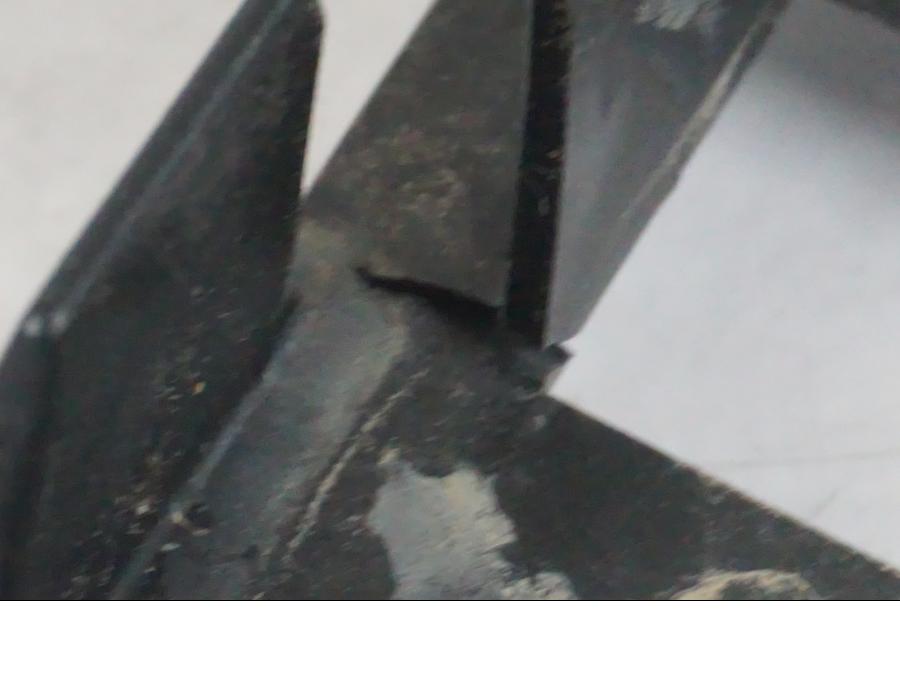 Höger sida på Säkringshållare från en Husqvarna 701 SUPERMOTO ABS -2016 motorcykel.