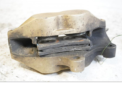 Höger sida på Bromsok från en KTM 625 Duke II -2002 motorcykel.