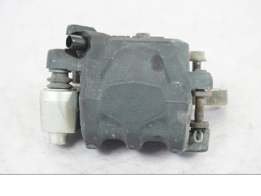 Höger sida på Bromsok från en BMW R 1200 GSA -2012 motorcykel.