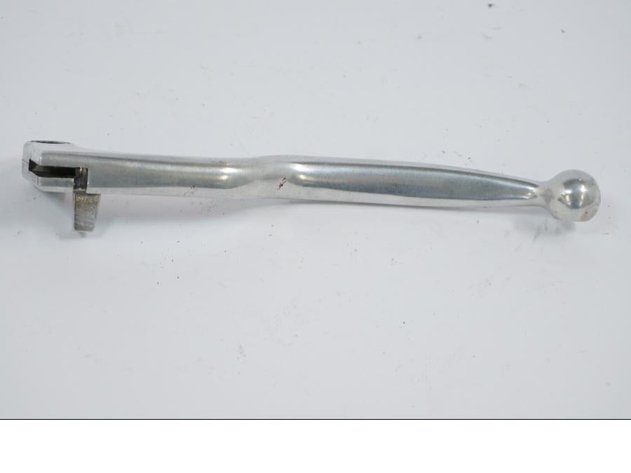 Baksidan på Kopplingsgrepp från en Honda CB 650 R -2019 motorcykel.