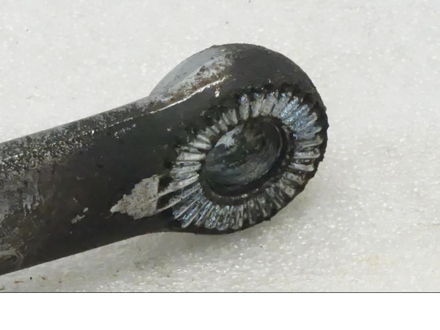 Höger sida på Fotpinne från en BMW R 90 -1975 motorcykel.