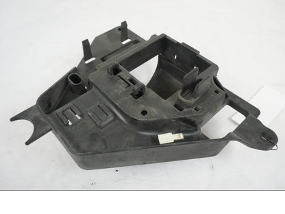 Baksidan på Säkringshållare från en H-D Street Glide FLHX -2012 motorcykel.