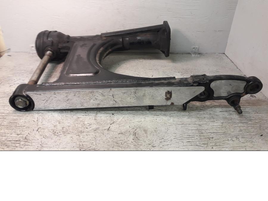 Baksidan på Sving från en Kawasaki VN 1500 -1997 motorcykel.