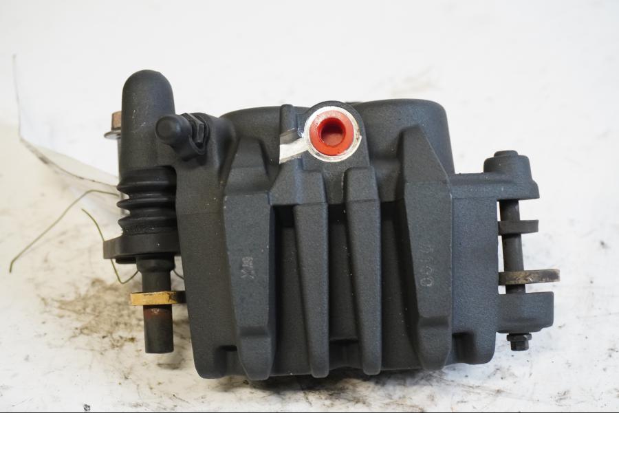 Baksidan på Bromsok från en Kawasaki ER-6F -2007 motorcykel.