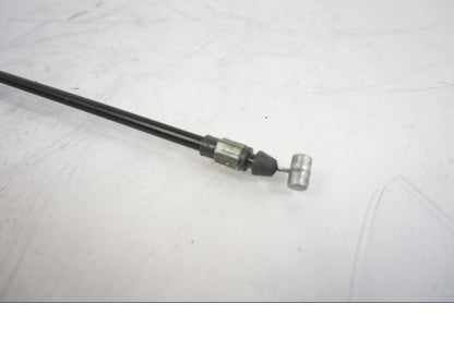 Snett uppifrån på Sadellåsmekanism från en KTM 790 Duke -2019 motorcykel.