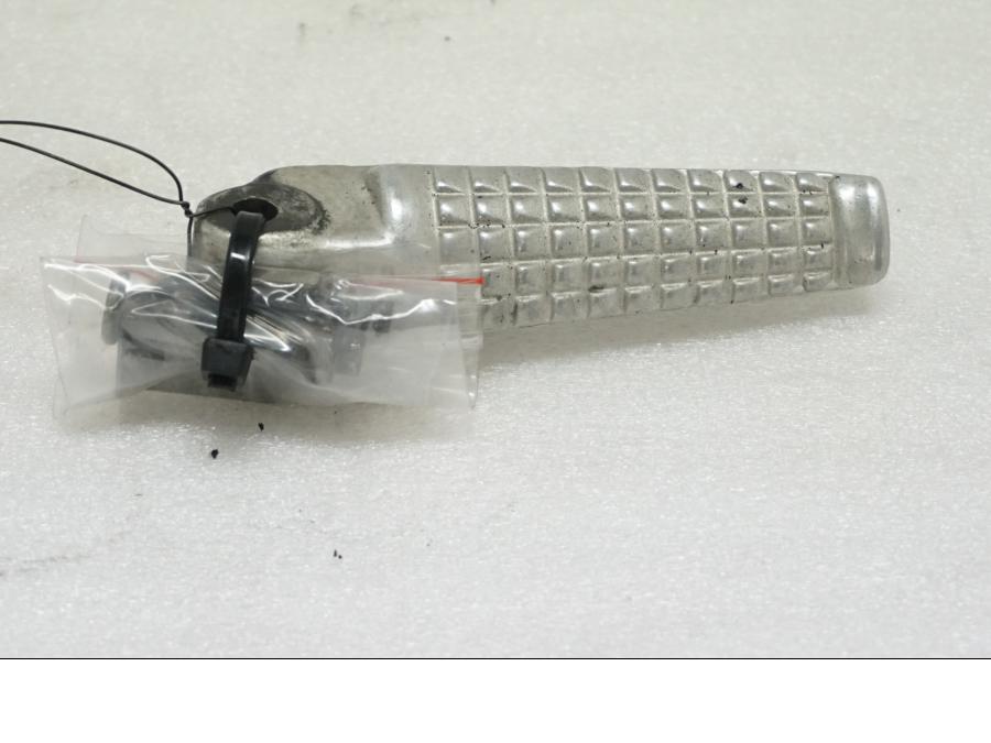 Framsidan på Fotpinne från en Suzuki GSX-R 600 -2004 motorcykel.