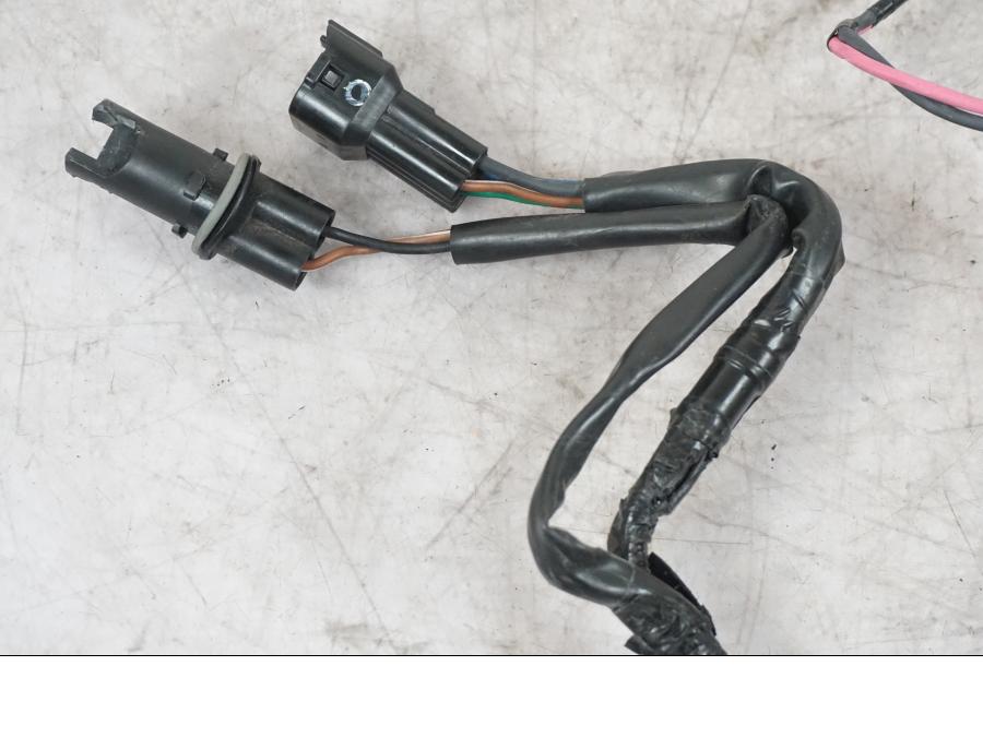 Baksidan på Kablage från en Kawasaki ZX-6R -2006 motorcykel.