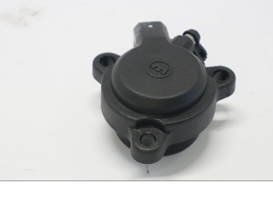 Framsidan på Kopplingslavcylinder från en BMW R 1250 GS -2019 motorcykel.