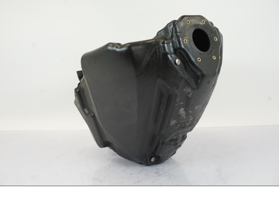 Höger sida på Bensintank från en BMW R 1250 GS -2019 motorcykel.