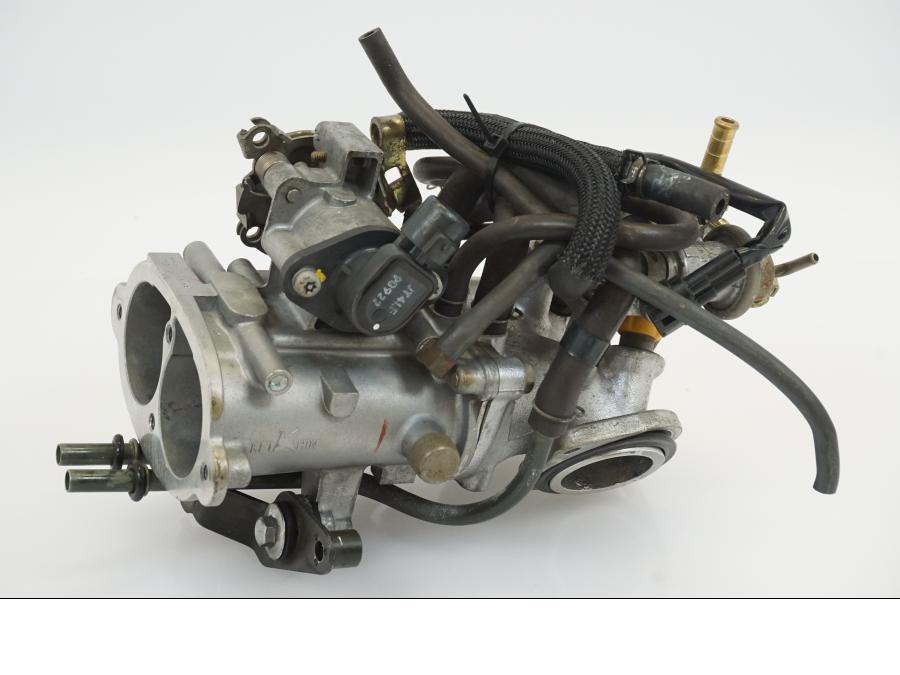 Baksidan på Spjällhus från en Kawasaki VN 1500 Classic Tourer -2000 motorcykel.