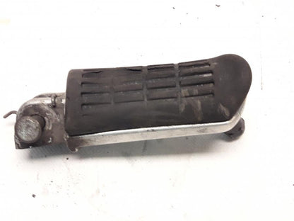 Framsidan på Fotpinne från en Honda CBR 600 -1997 motorcykel.