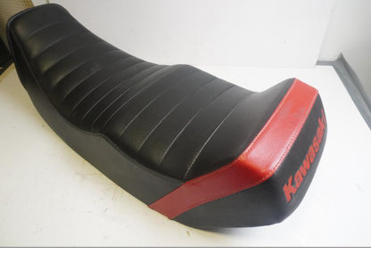 Framsidan på Sadel från en Kawasaki GPZ 1100 -1985 motorcykel.