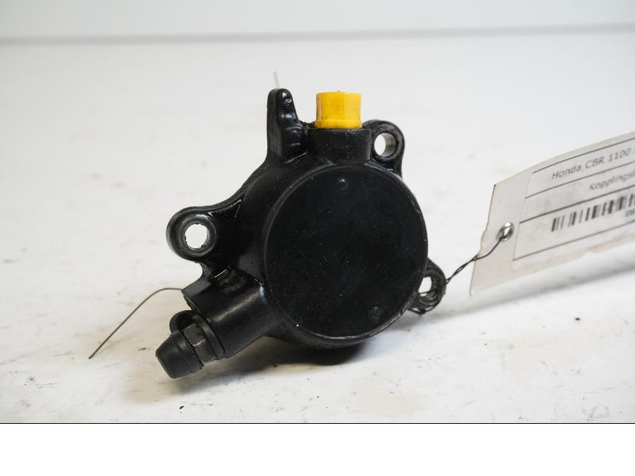 Framsidan på Kopplingslavcylinder från en Honda CBR 1100 XX -1998 motorcykel.
