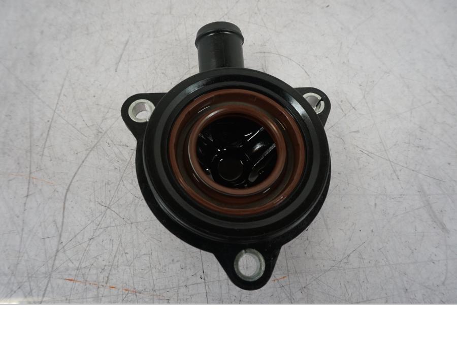 Framsidan på Second Air från en BMW R 1250 GS -2023 motorcykel.