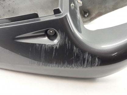 Vänster sida på Bakvinge från en Suzuki GSX-R 600 -1998 motorcykel.