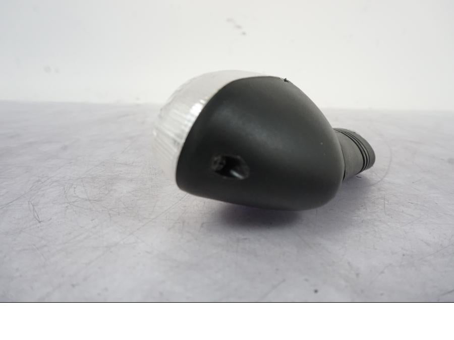 Snett uppifrån på Blinkers från en KTM 640 SM -2005 motorcykel.