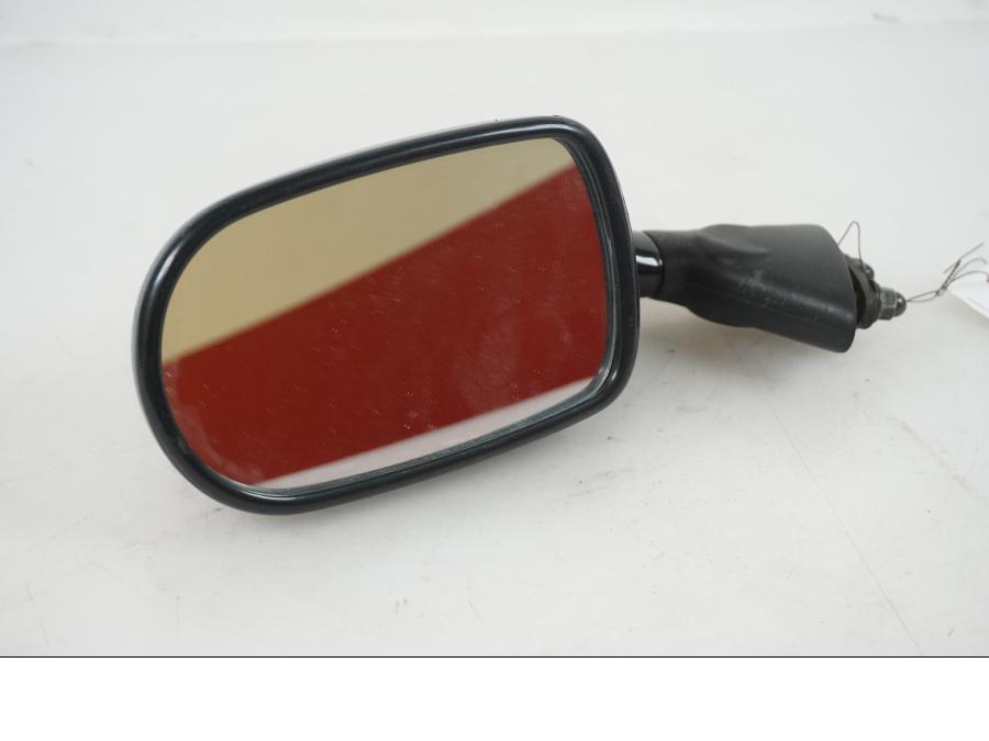 Framsidan på Backspegel från en Kawasaki ZX-9R -1997 motorcykel.