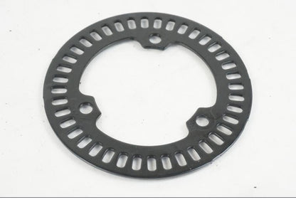 Höger sida på ABS krans från en Yamaha MT-07 -2019 motorcykel.