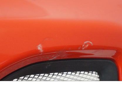 Snett nerifrån på Bensintankskåpa från en Ducati Monster 796 -2013 motorcykel.