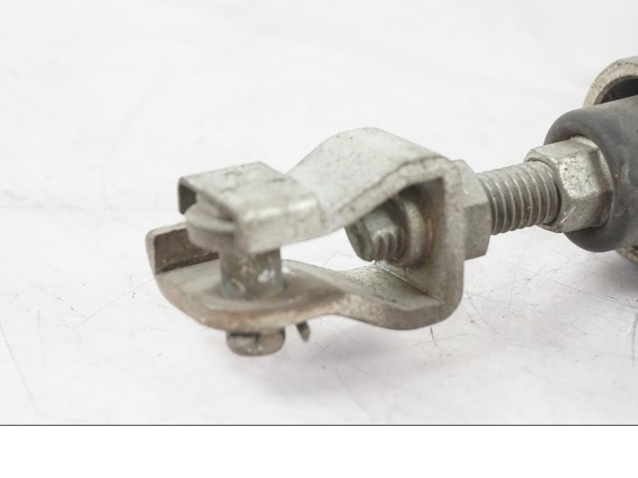 Höger sida på Bromshuvudcylinder från en Honda NT 650 V -2002 motorcykel.