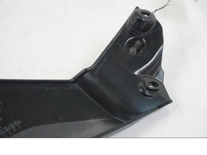 Extrabild2 på Bensintankskåpa från en BMW R 1250 GS -2021 motorcykel.