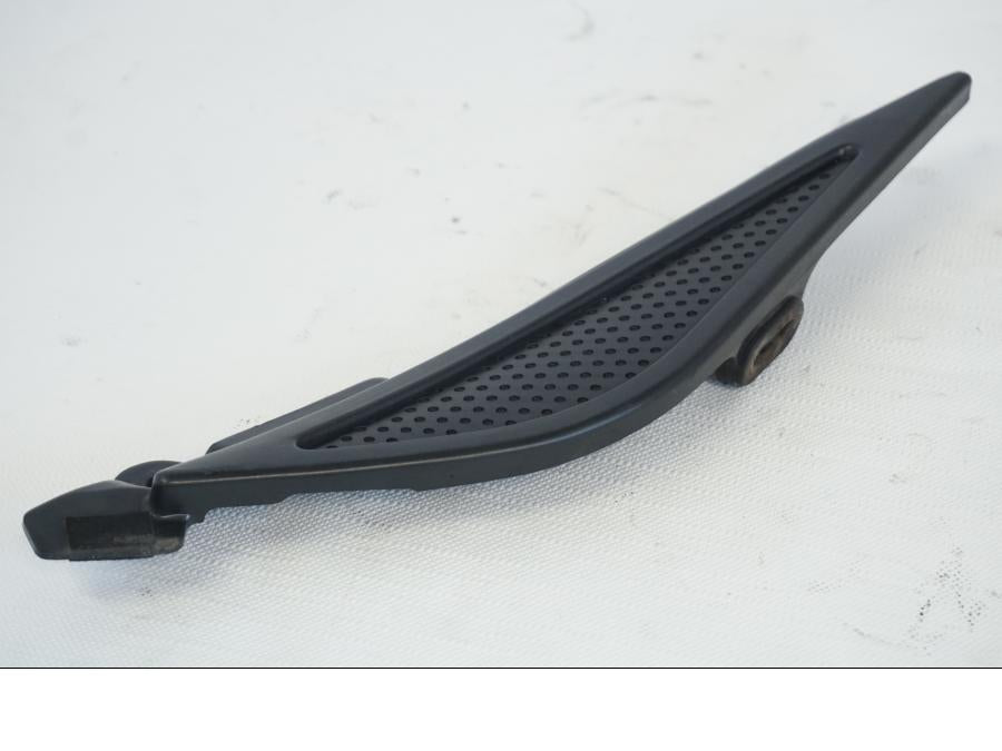 Höger sida på Sidopanel från en Yamaha TDM 850 -1998 motorcykel.